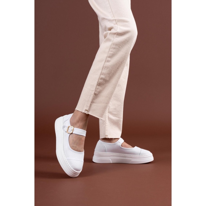 Lunni Beyaz Keten Spor Ayakkabı -