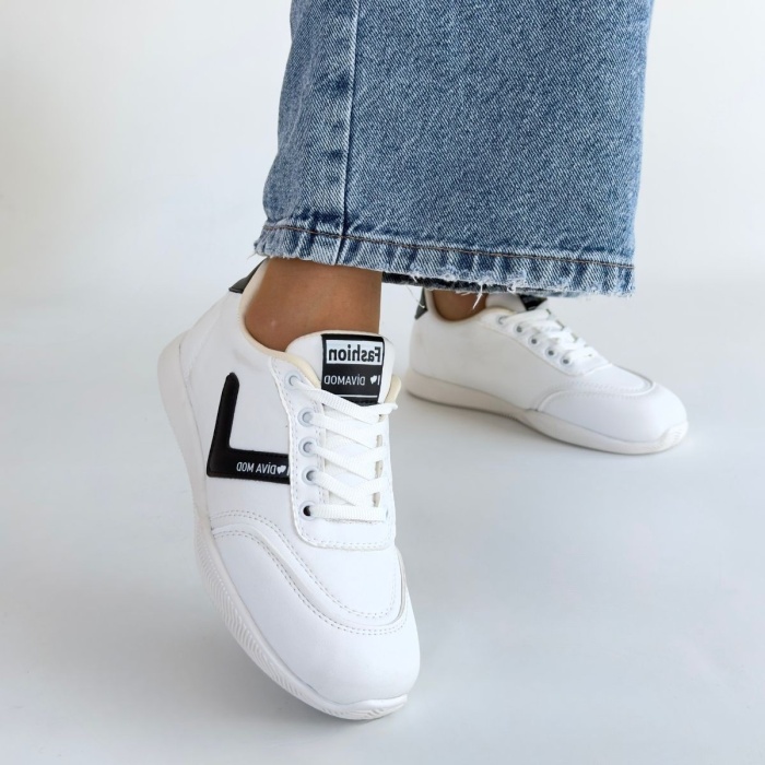 Jowen Beyaz Cilt Siyah Detaylı Bağcıklı Spor Ayakkabı -