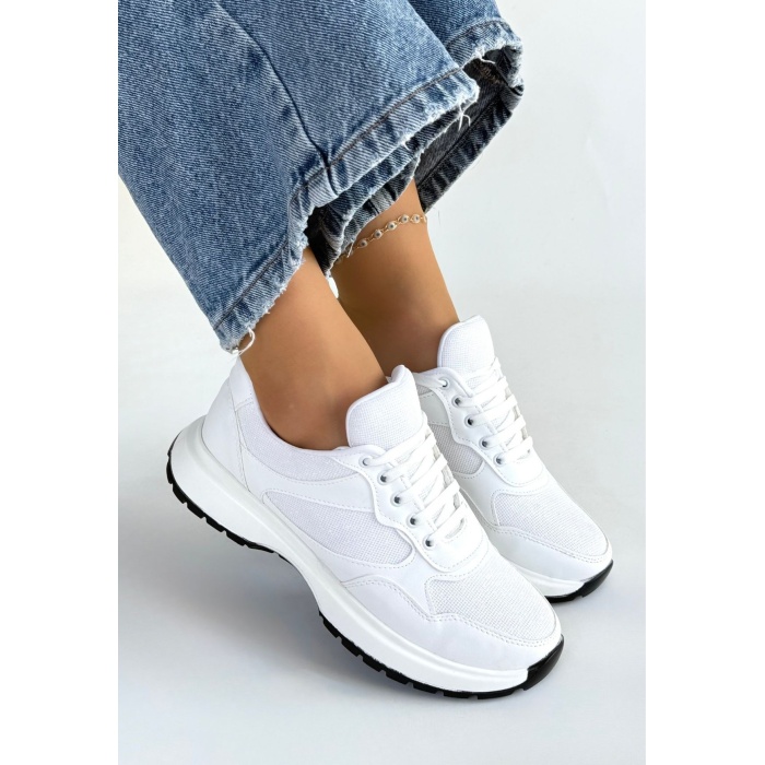 Slar Beyaz Cilt Bağcıklı Spor Ayakkabı -