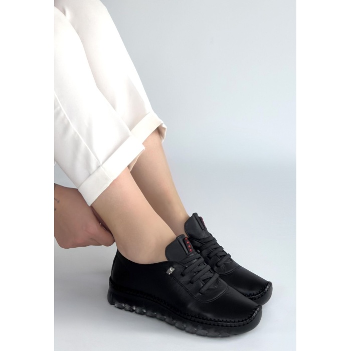 Jiten Siyah Deri Bağcıklı Spor QAyakkabı -