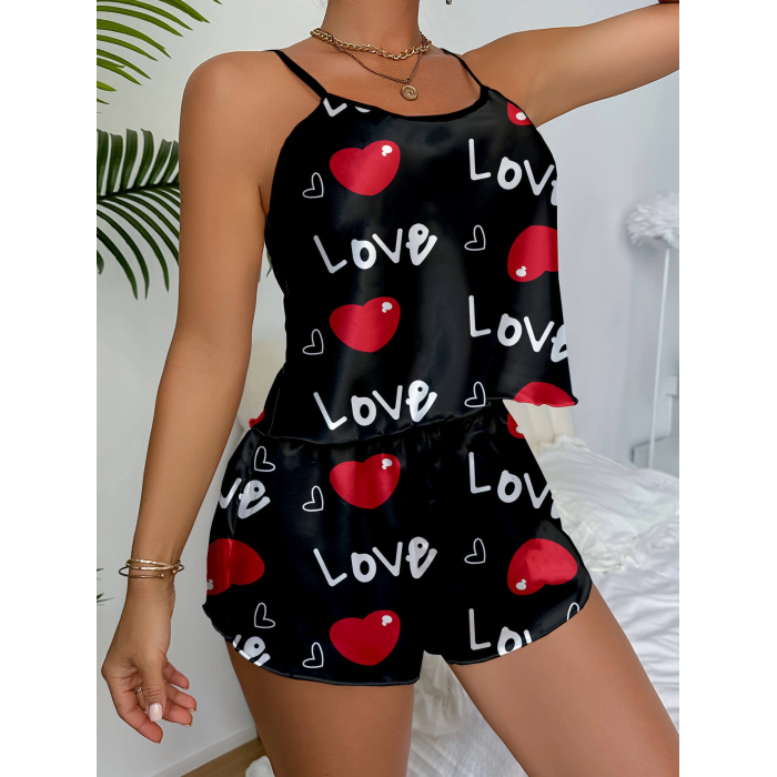 Aşk Temalı Kalp Desenli Siyah Saten Şortlu Gecelik Takım