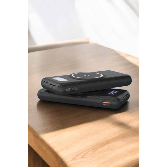 10.000 Mah Powerbank 4 Portlu Hızlı Şarj Dijital Göstergeli -