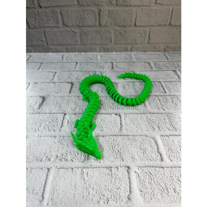 YEŞİL HAREKETLİ EJDERHA -