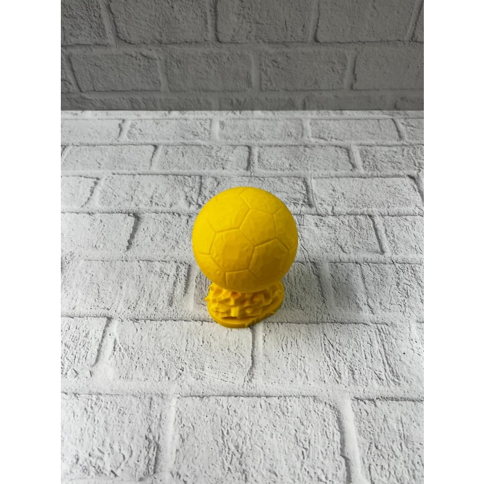 Mini FIFA Futbol Topu Biblo Sarı Renk 10cm Spor Temalı Dekor -