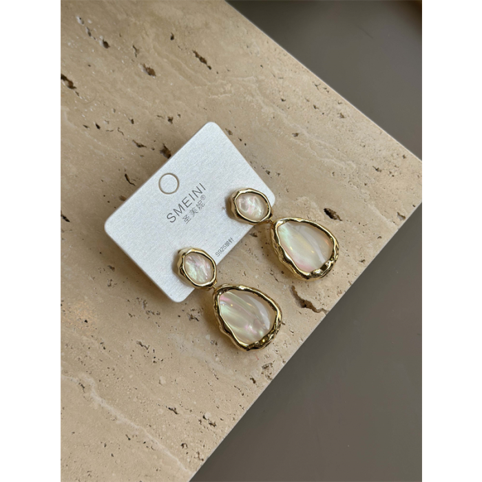 Taşlı Küpe - Krem