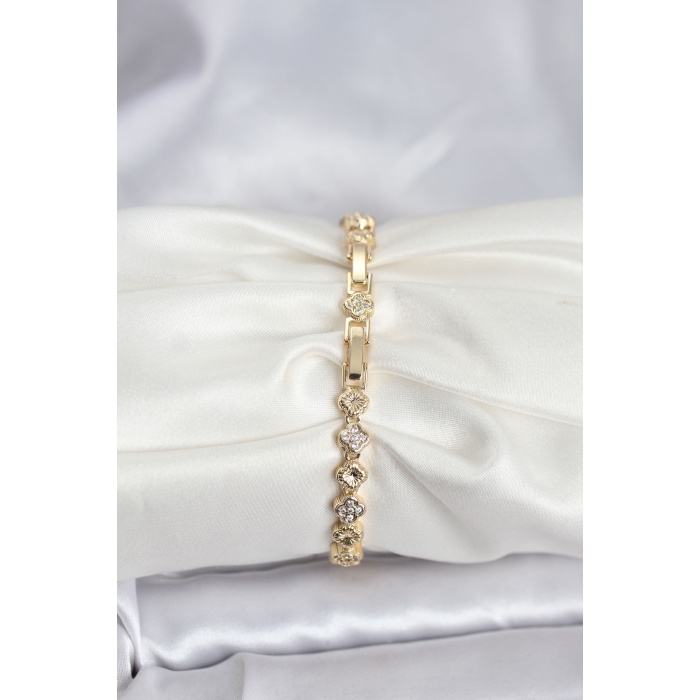 Pirinç Gold Renk VIP Seri Sıralı Yonca Model Zirkon Taşlı Kadın Bileklik - Lisinya