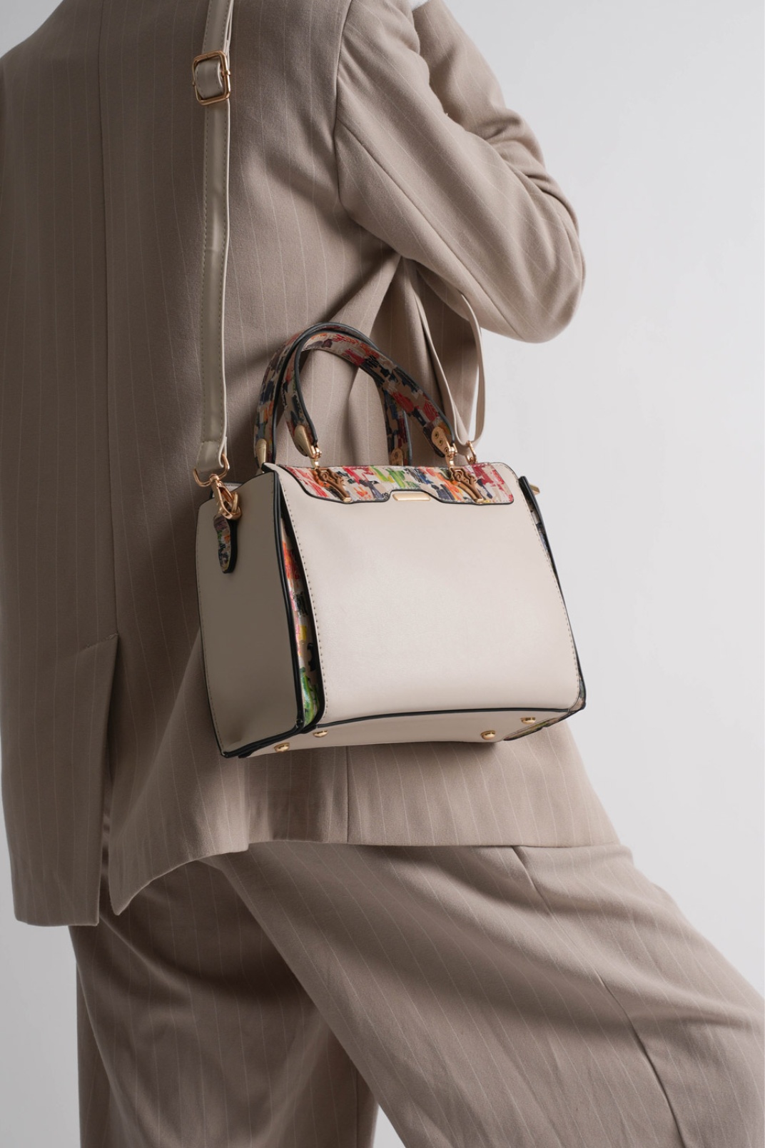 Alice Kadın Günlük Bej Desenli Çanta