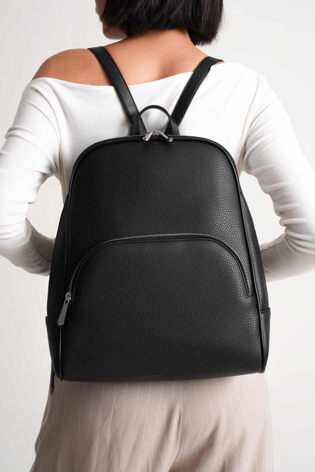 Nova Kadın Büyük Günlük Sırt Çantası Siyah