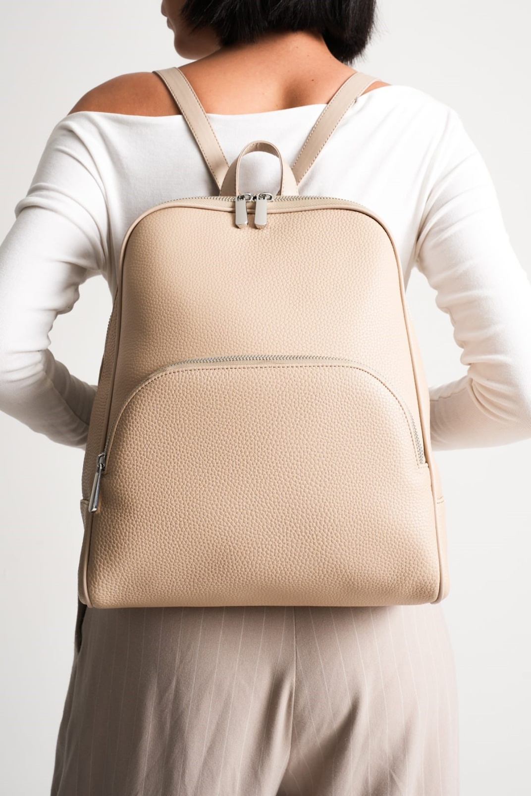 Nova Kadın Büyük Günlük Sırt Çantası Bej