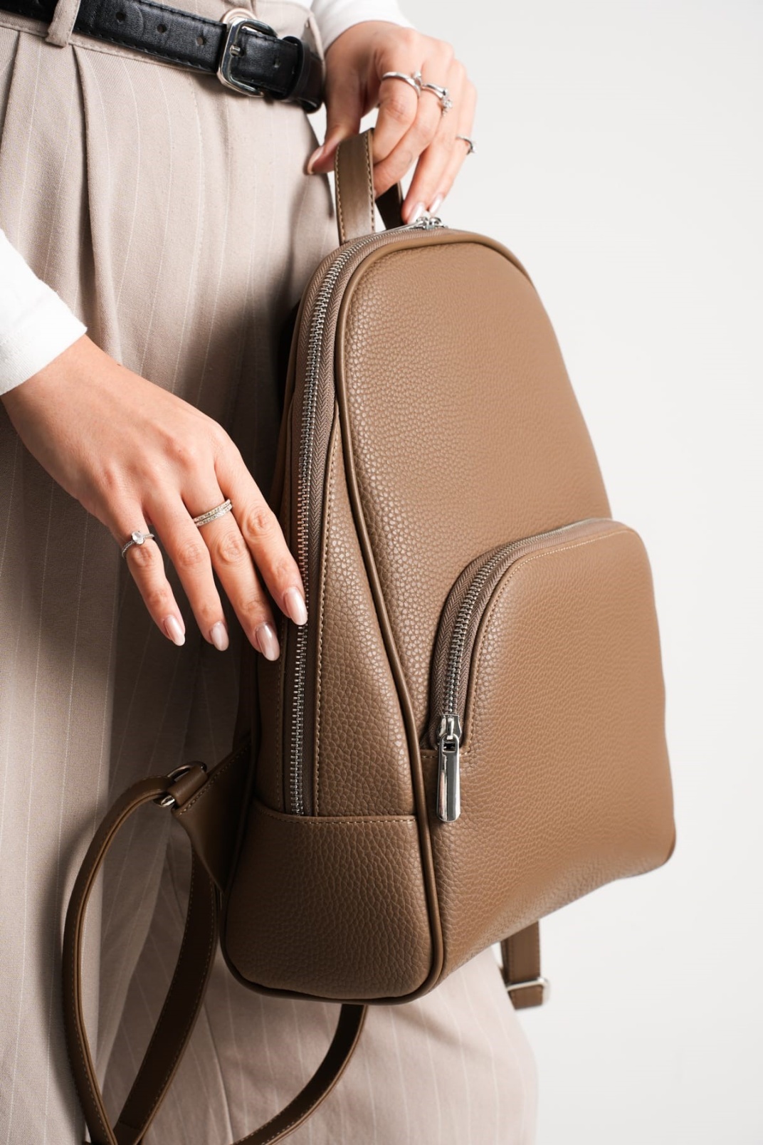 Nova Kadın Büyük Günlük Sırt Çantası Vizon