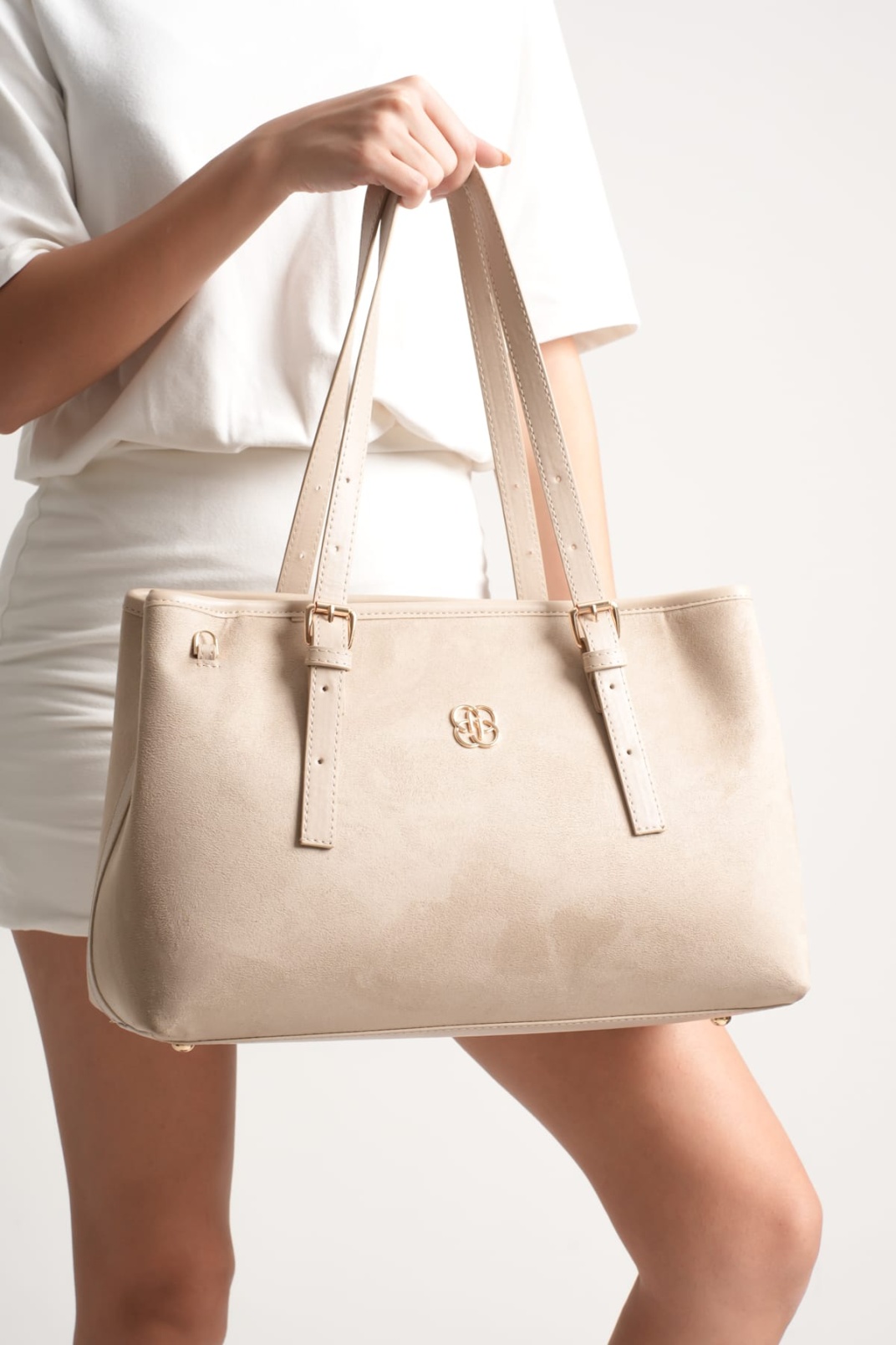 Alena Kadın Büyük Omuz ve Kol Çantası Bej Süet-Günlük Kullanım