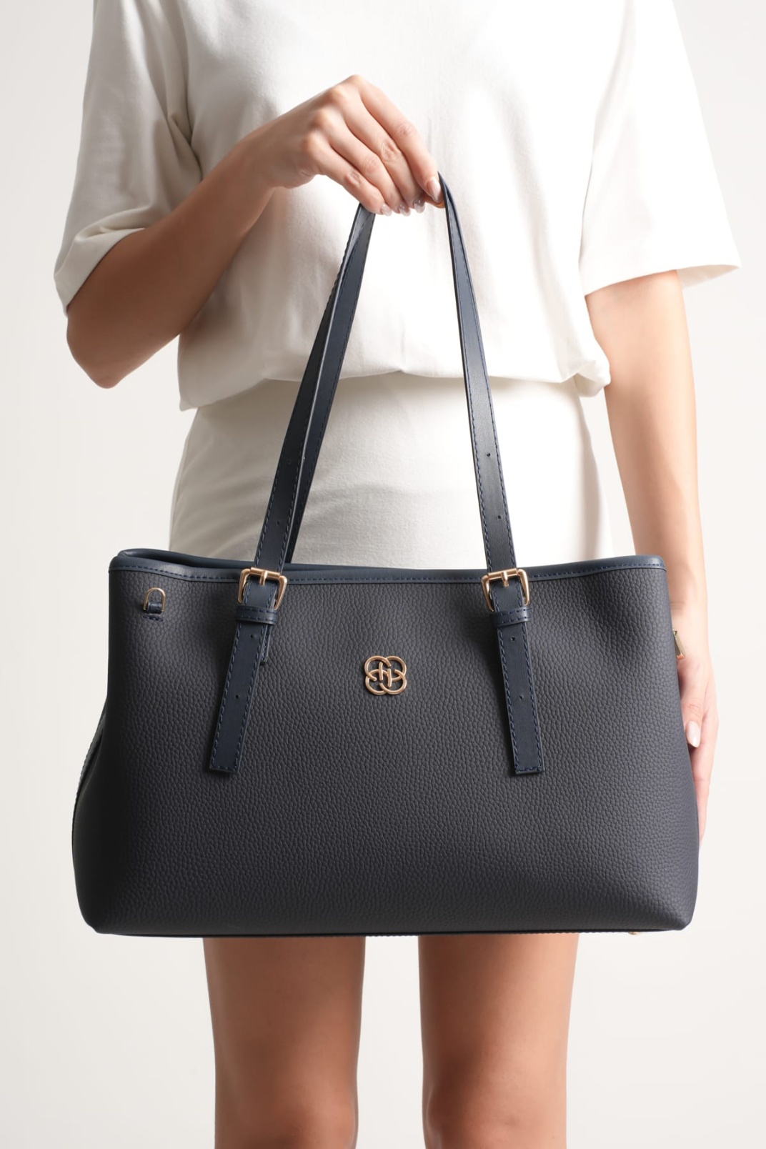 Alena Kadın Büyük Omuz ve Kol Çantası Lacivert-Günlük Kullanım