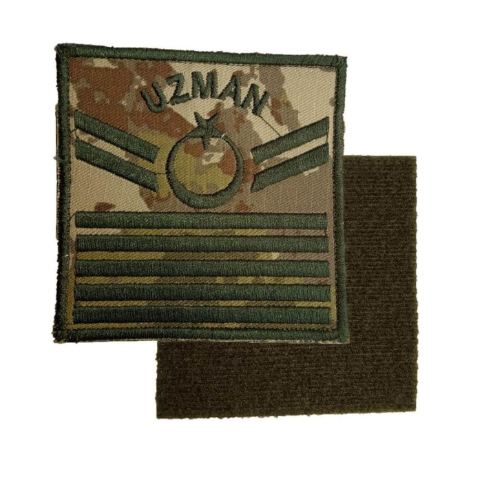 Kara Kuvvetleri Uzman Çavuş Rütbeleri Cırtlı