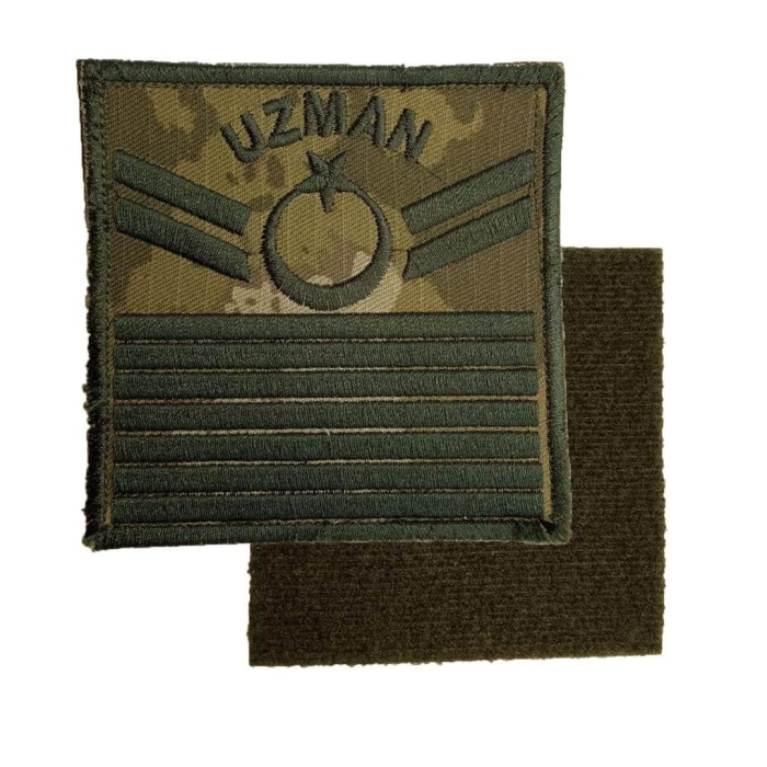 Kara Kuvvetleri Uzman Çavuş Rütbeleri Cırtlı