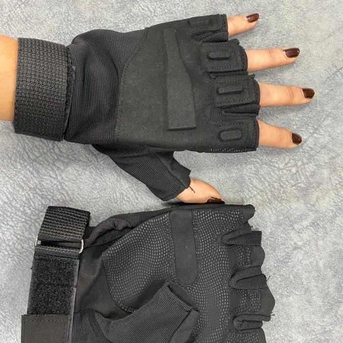 Siyah Kesik Parmak Taktik Eldiven