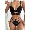 Kadın Siyah Dantel Cut-Out Detaylı Şık Sütyen ve Külot Takımı – Modern, Konforlu ve Günlük Kombinlere Uygun