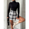 İki düğmeli şort ch kumaş etek ekoseli siyahbeyaz h26414