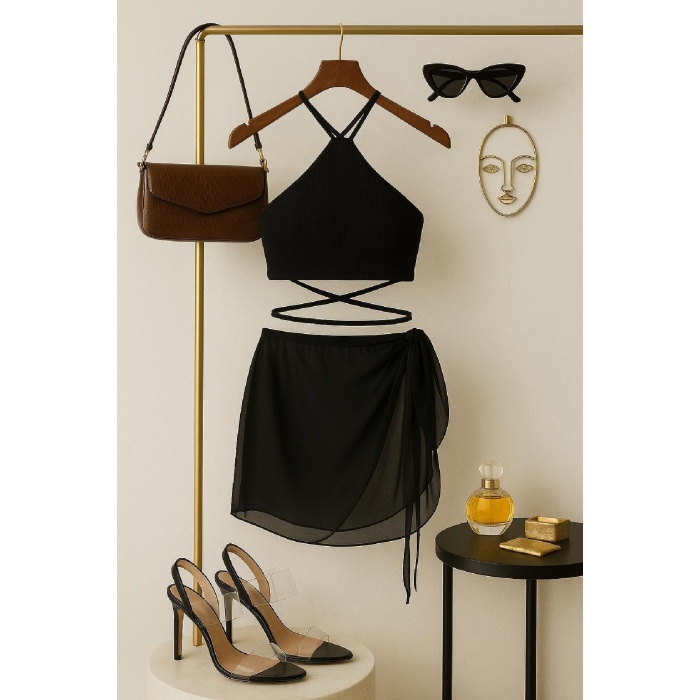 Kadın Siyah Çapraz Bağlamalı Crop ve Pareo 2li Set – Modern ve Şık Tasarım