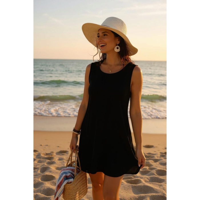 Kadın Siyah Sırt Detaylı Yırtmaçlı Plaj Elbisesi Pareo – Şık, Rahat ve 4 Mevsim Kullanıma Uygun