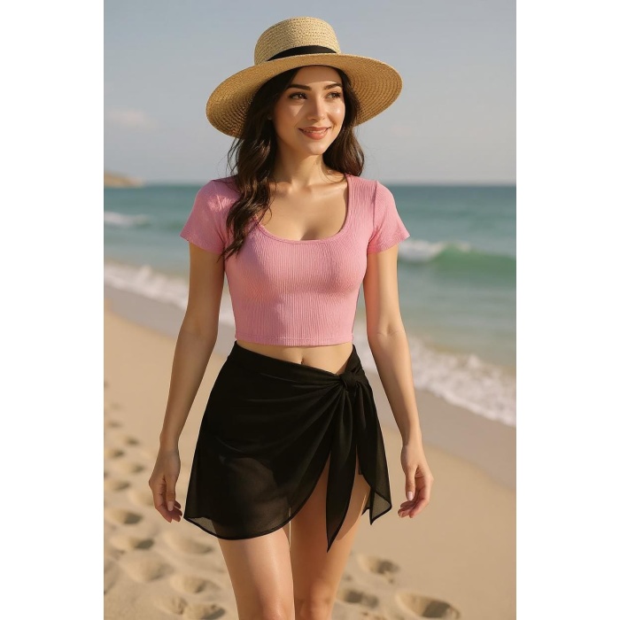 Kadın Pembe Yarım Kol Crop ve Siyah Pareo 2li Set – Modern ve Şık Tasarım