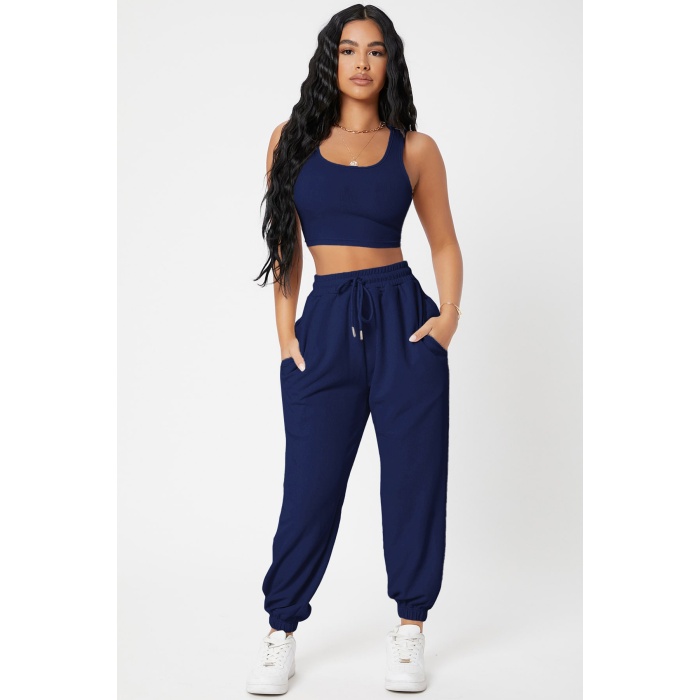 Kadın Lacivert Kaşkorse Cepli Jogger Eşofman Altı ve Crop Top Bluz – Şık, Rahat ve Kolay Kombinlenebilir