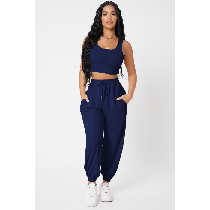 Kadın Lacivert Kaşkorse Cepli Jogger Eşofman Altı ve Crop Top Bluz – Şık, Rahat ve Kolay Kombinlenebilir