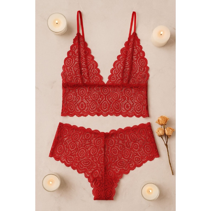Kadın Kırmızı Dantel Bralet Şort Takımı – Tutkulu ve Çekici İç Giyim
