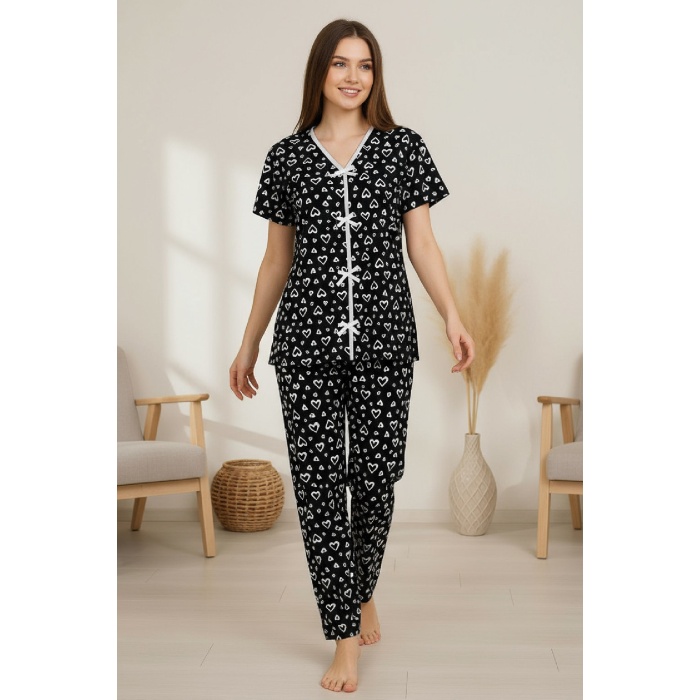Kadın Siyah Kalp Desenli Fiyonklu Kısa Kollu Uzun Pijama Takımı