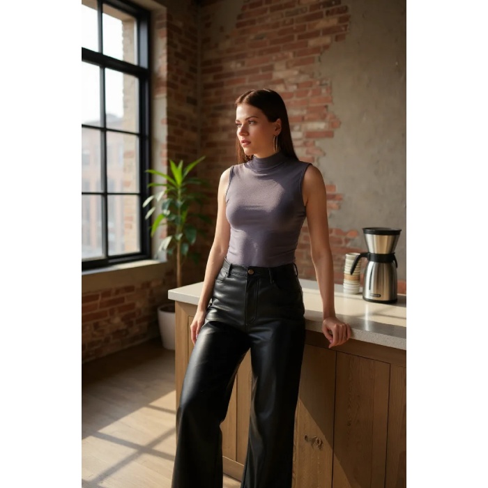 Kadın Antrasit Gri Kolsuz Balıkçı Yaka Basic Bluz