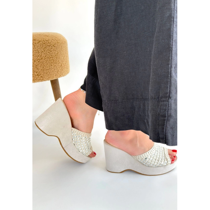 Moka Bej Triko Dolgu Topuk Terlik