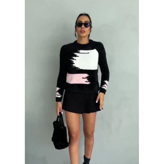 Bıyıklı triko kazak siyah