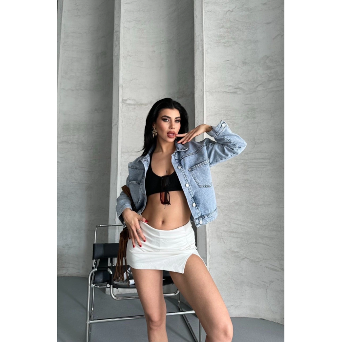 Çift cepli kol katlamalı kar yıkama crop kot ceket buz mavi d2000