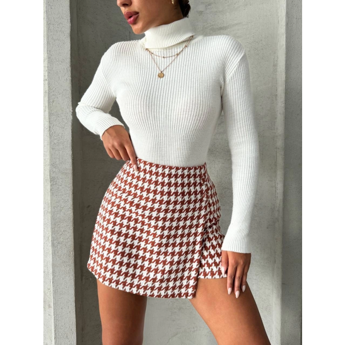 İki düğmeli kaz ayağı desen ch kumaş şort etek bordobeyaz h26414