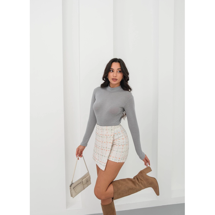 İki düğmeli kaz ayağı desen ch kumaş şort etek beyazturuncu h26414