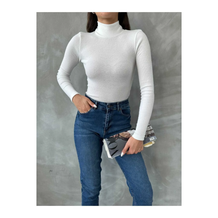 Balıkçı yaka dar kesim kaşkorse kazak beyaz