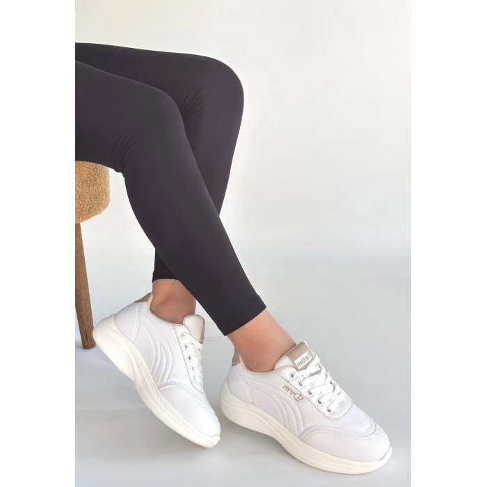 Yejja Beyaz Cilt Bağcıklı Spor Ayakkabı