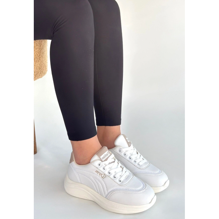 Yejja Beyaz Cilt Bağcıklı Spor Ayakkabı