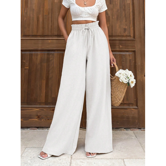 Keten bağcıklı beyaz pantolon