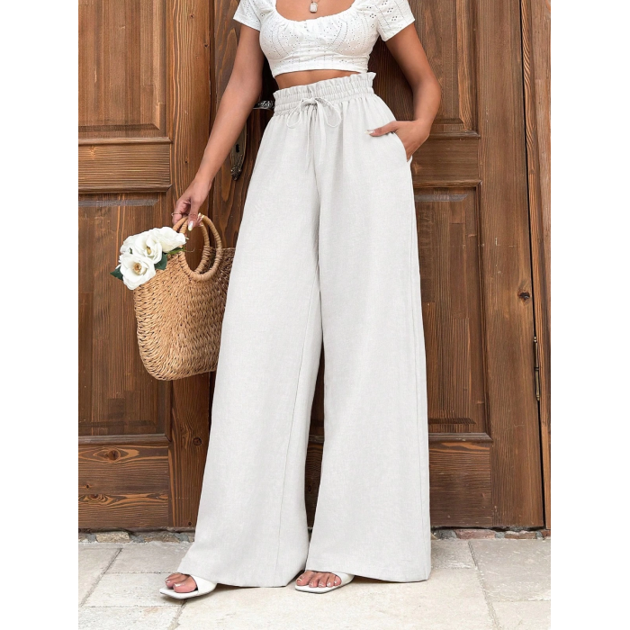 Keten bağcıklı beyaz pantolon