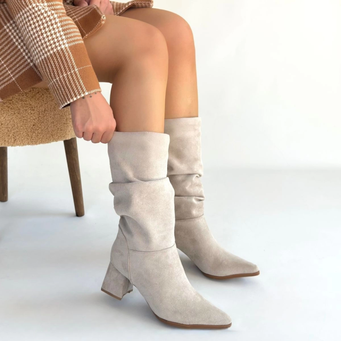 Titen Bej Süet Körüklü Topuklu Çizme