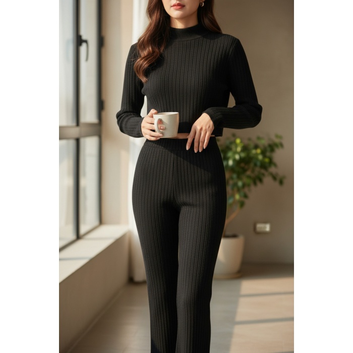 Kadın Siyah Fitilli Eşofman Takımı – Crop Uzun Kollu Üst & Paça Pantolon, Şık Günlük Set
