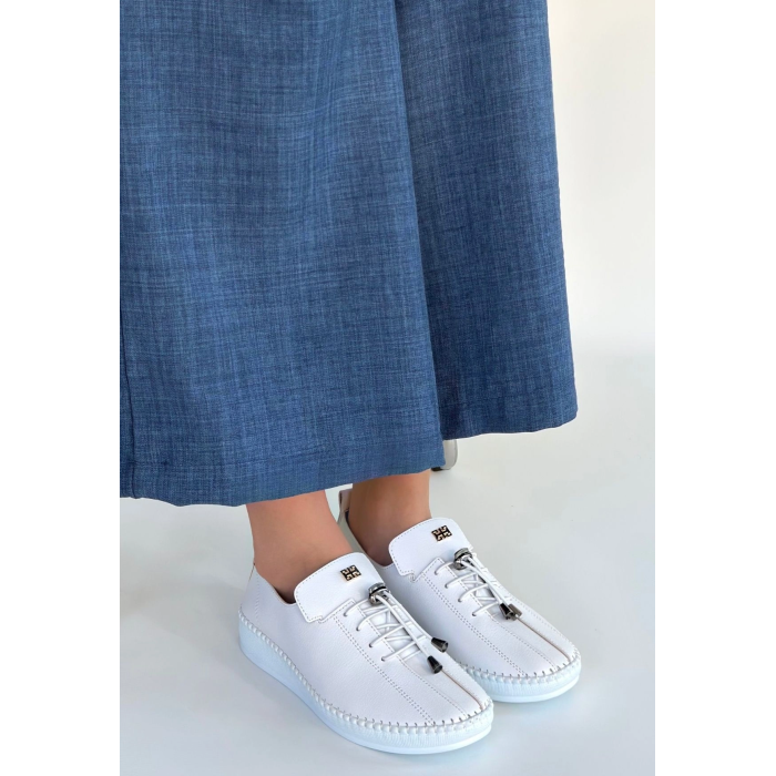 Warte Beyaz Deri Bağcıklı Spor Ayakkabı