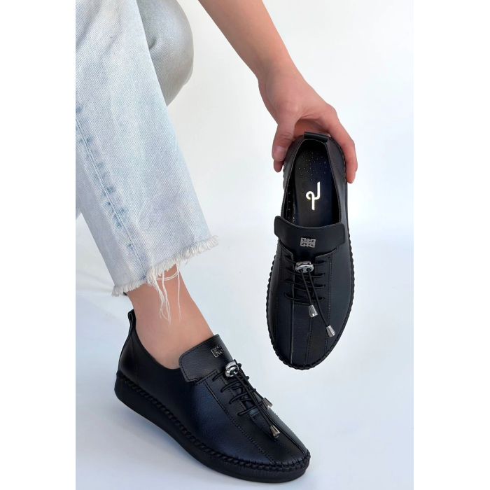 Warte Siyah Deri Bağcıklı Spor Ayakkabı