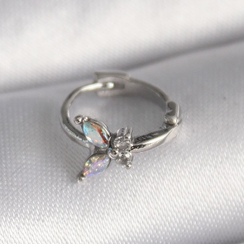 316L Çelik Gümüş Renk Zirkon Taşlı Kelebek Model Tragus Piercing