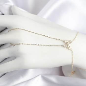 Pirinç Zirkon Taşlı Kelebek Model Gold Renk Şahmeran