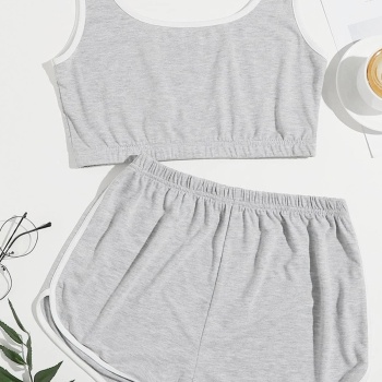 Kadın Gri Askılı Crop Top ve Şortlu Gecelik Takım