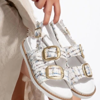 Olira Beyaz Simli Kemerli Sandalet