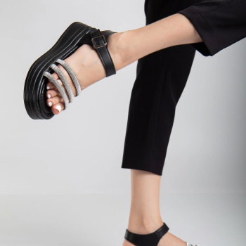 Lalen Siyah Kemerli Sandalet