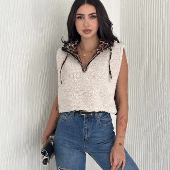 Astarlı kapşonlu kuzu yelek beyaz t1243