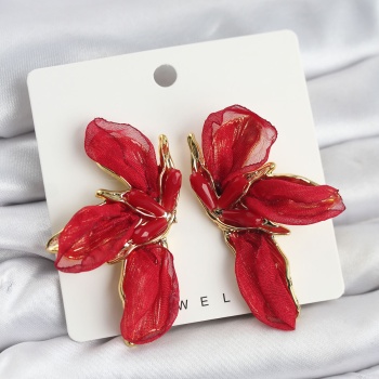 Lotus Model Kırmızı Renk Tüllü Kadın Küpe